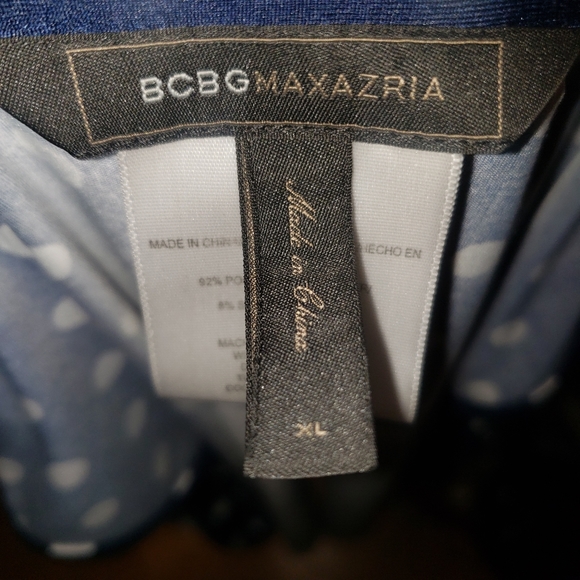 5/35 NWOT BCBG MAX AZRIA BLOUSE SLEEVELESS BLUE - Picture 7 of 7